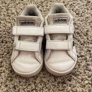 Toddler Adidas Velcro Shoes.